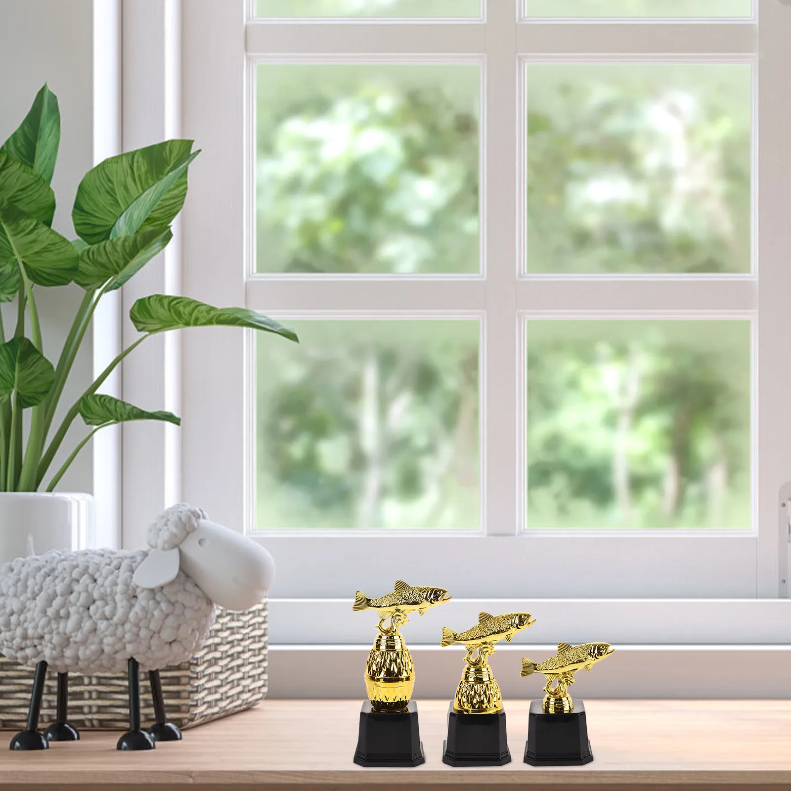 

Набор из 3 мини-кубков-трофеев для соревнований, вечеринок, школьных церемоний, декоративных наград и подарков