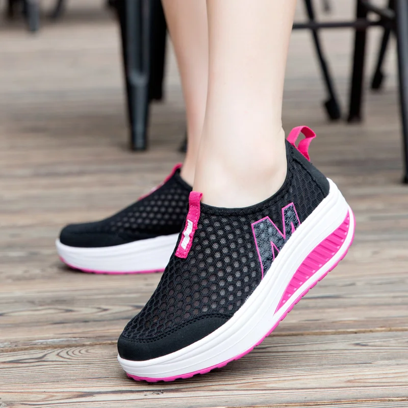 Women Mesh Flat Shoes Sneakers Women Swing Wedge Hollowed Out Slip-on Shoes Women Platform Breathable Lightweigt Vulcanization