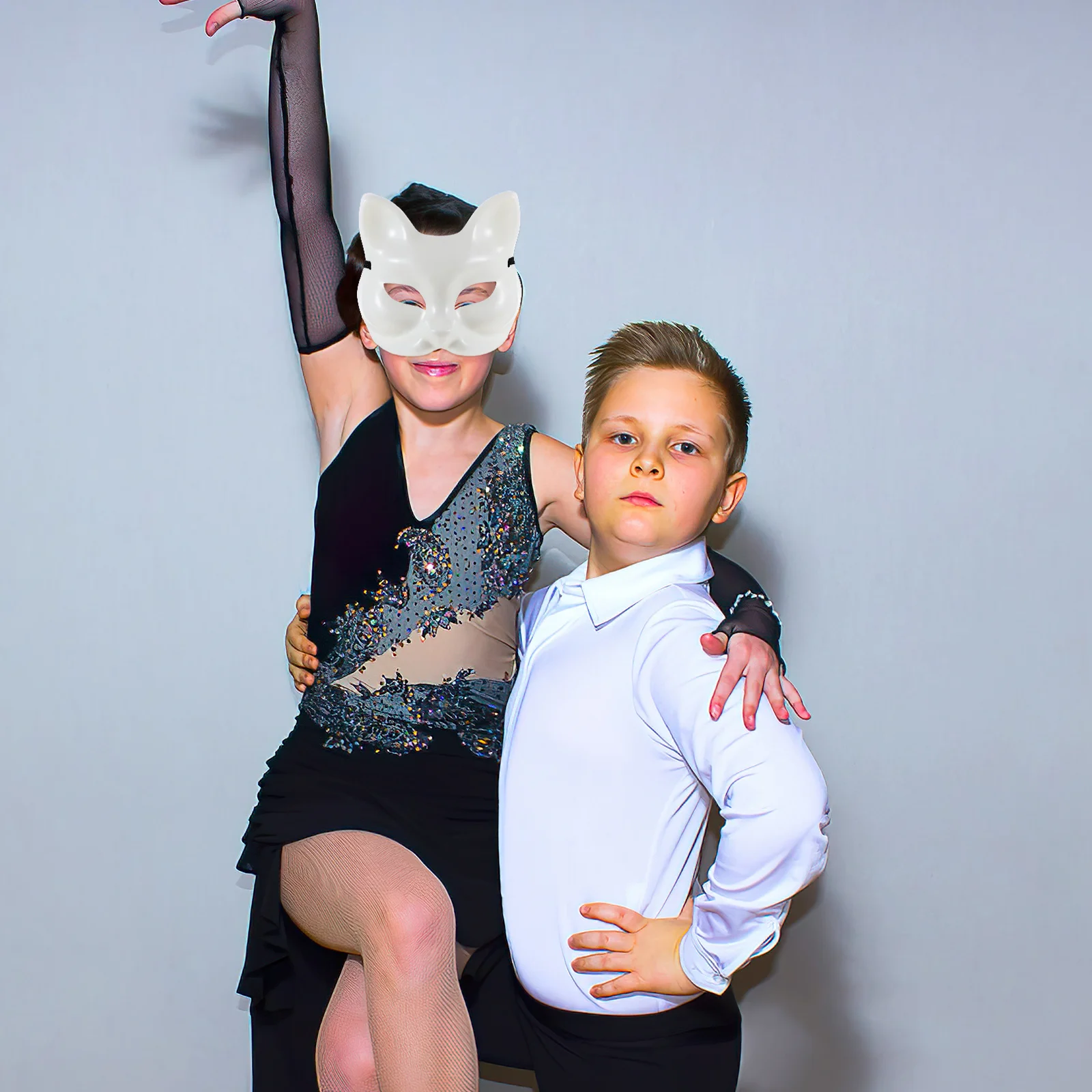 

4Pcs Fox Blank Mask DIY Masquerade Unpainted Hand Painting Halloween Costume Party Supplies DIY White Mask Blank Masks