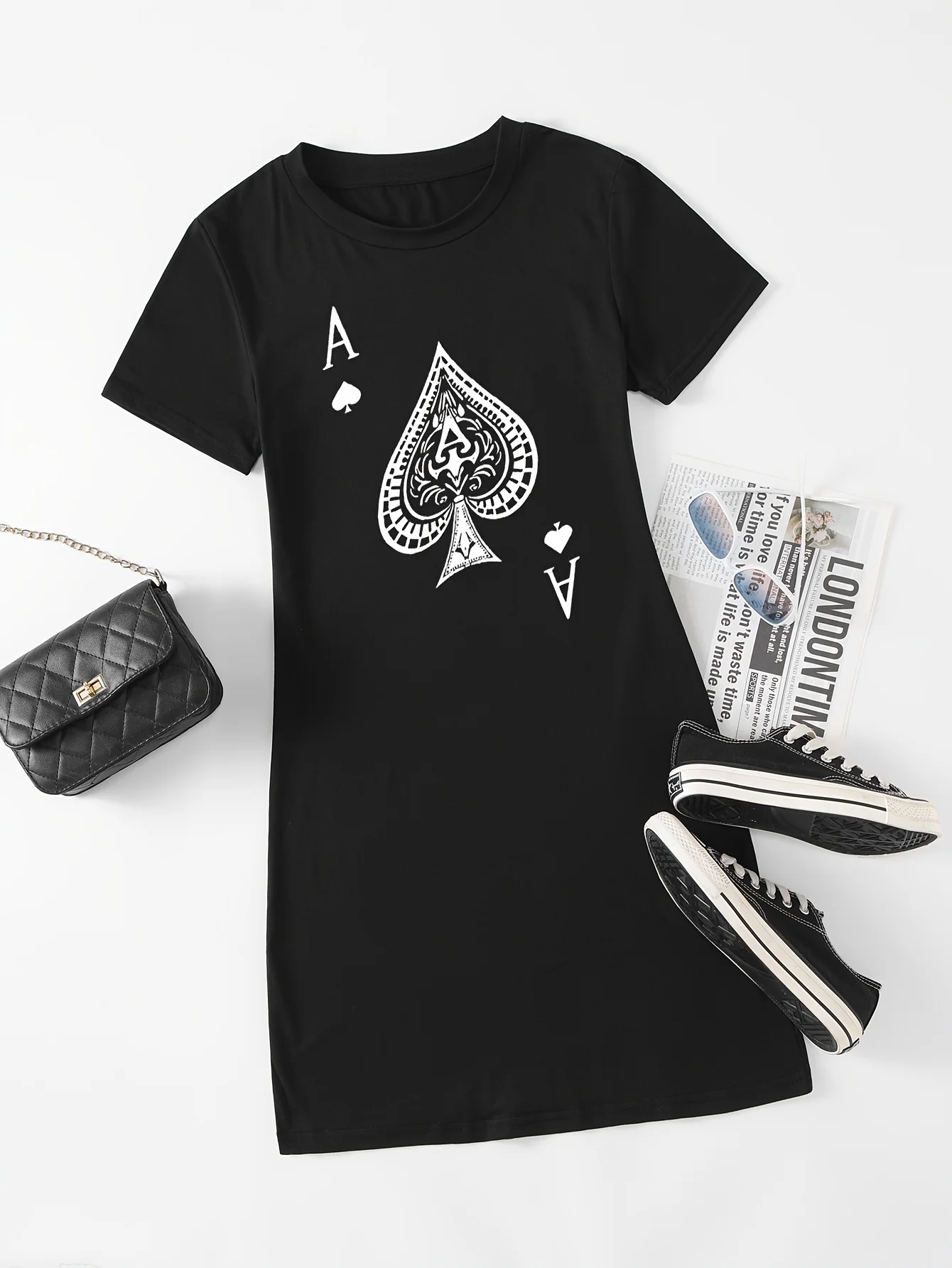 Vestido ajustado informal de talla grande con cuello redondo para mujer, vestido transpirable ligero de manga corta con patrón de tarjetas del alfabeto