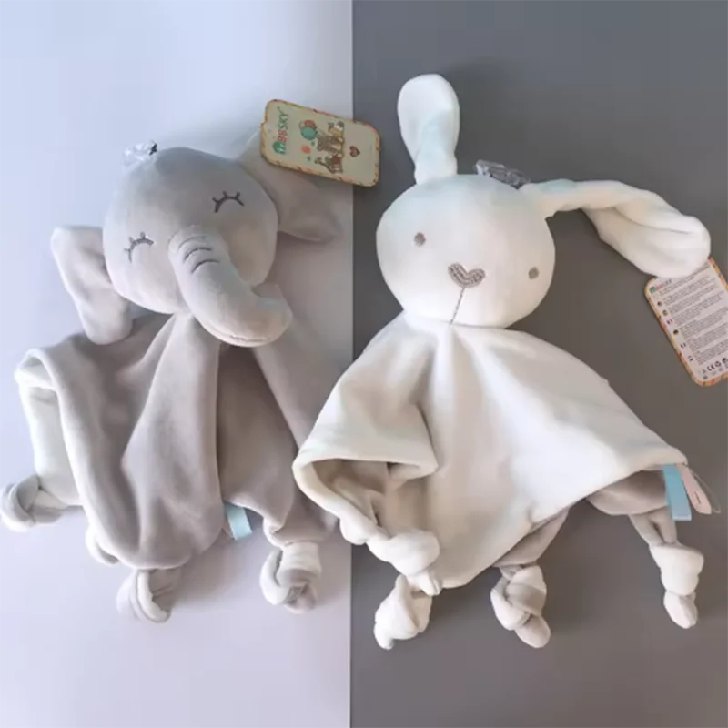 Serviette de bave douce et apaisante de dessin animé, mouchoir pour bébé animal avec papier sonore, peut boucher sur une serviette, poupée jouet