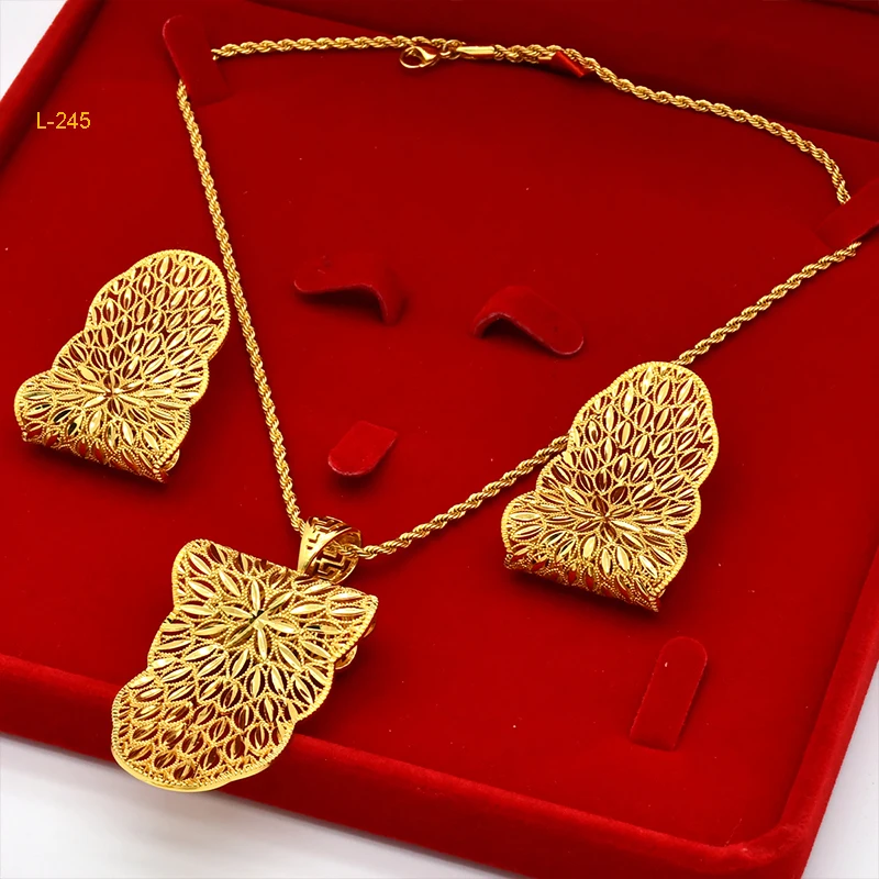 

XUHUANG Dubai 24K Gold Plated Two Piece Copper Jewelry Set Indian African Jewelry Warped Geometry Necklace and Earrings Sets