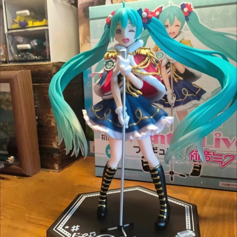 Genuine Taito Hatsune Miku Anime Figurine Lead Vocals Kawaii Winterlive Christmas Miku Doll Collectible Models As Xmas Girl Gift