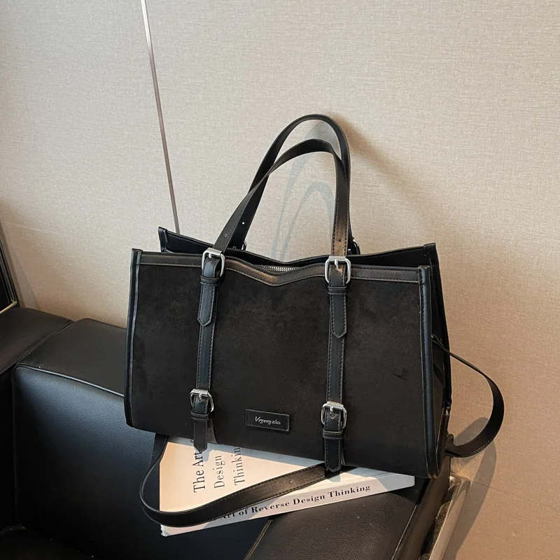 

Женская минималистичная большая сумка 2025 года, многосторонняя сумка через плечо из натуральной кожи большой вместимости, рабочая сумка Corpcore