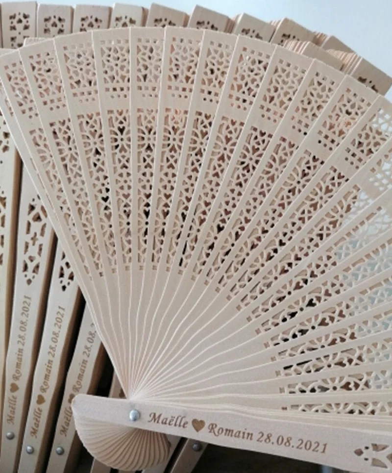 

70/80PCS Personalized Wedding Hand Fans Laser Engraved Sandalwood Fan Custom Engraving Wedding Favor Bridal Shower Fans