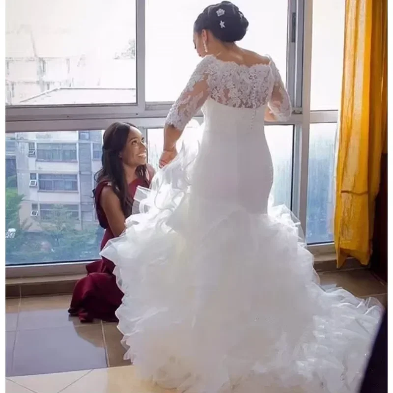 فساتين زفاف مخصصة من الدانتيل من Robe De Mariage للنساء نصف كم مقاس كبير وكشكشة متتالية متدرجة فستان حورية البحر لحفلات الزفاف