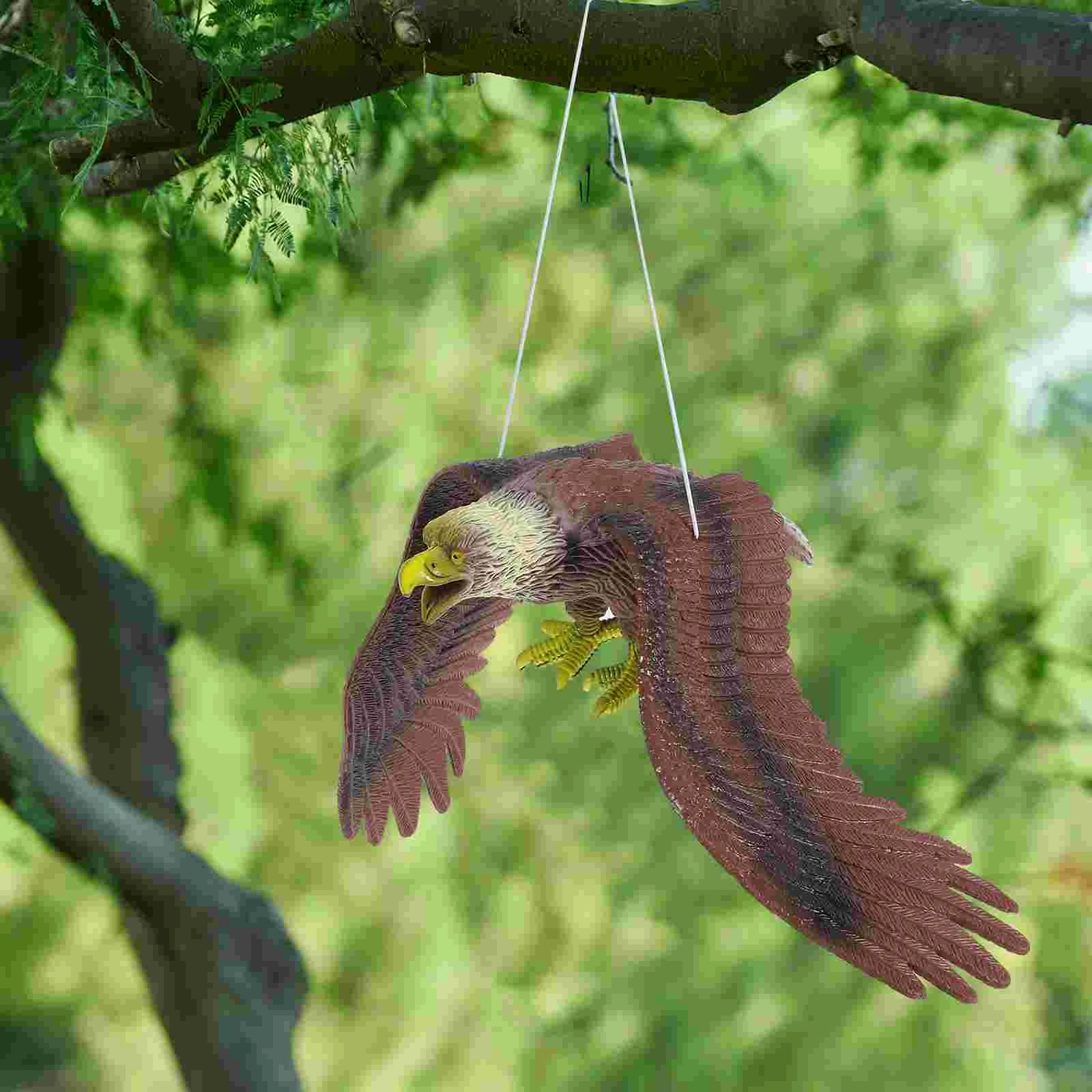 Vivid Flying Outdoor Decor Hawk Pigeon Decoy Jardín Cuervo Patio Espantapájaros con gancho y alambre Jardín