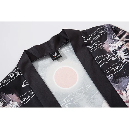 Abbigliamento tradizionale da uomo