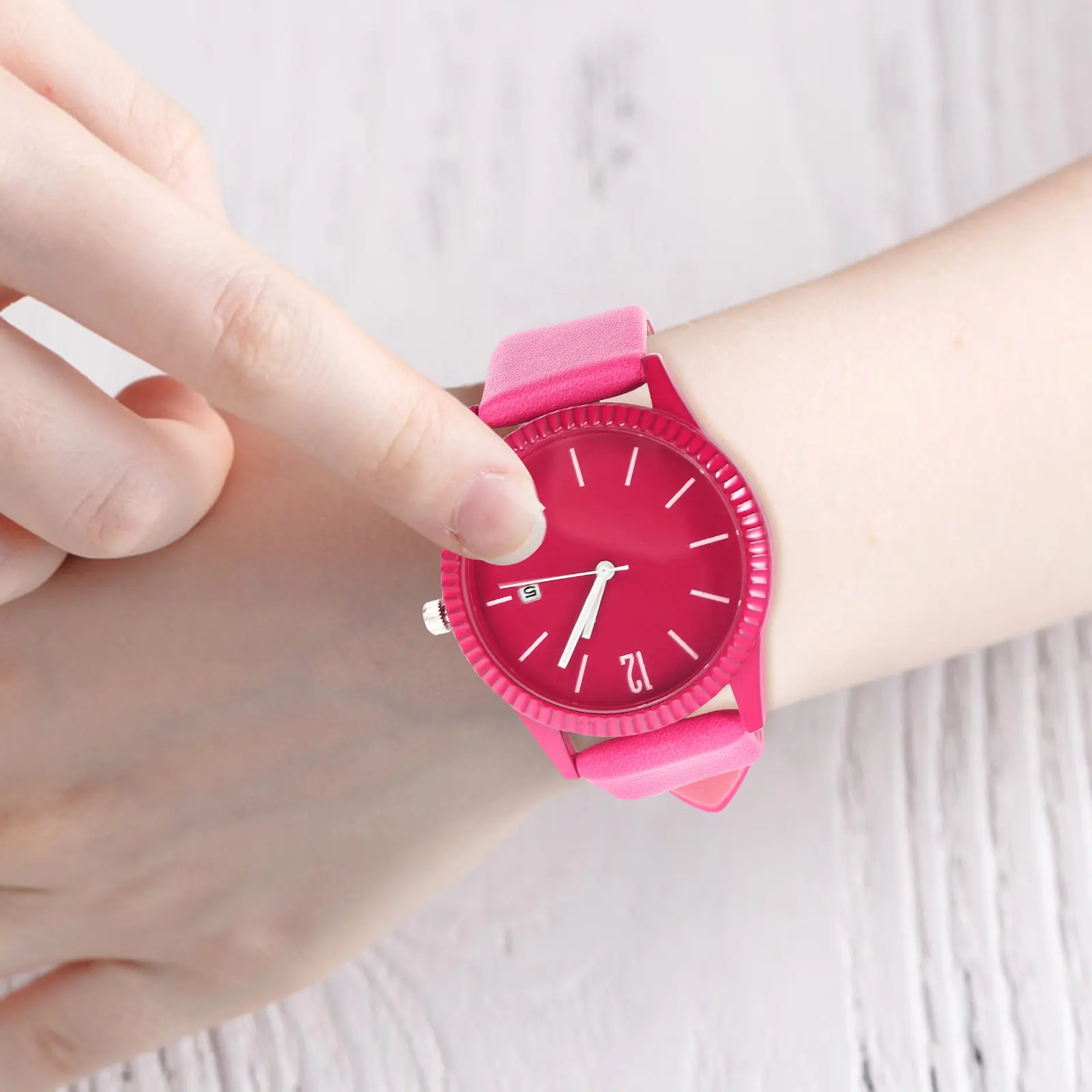 Delicate Women Wrist Watch with Luminous Waterproof Feature Stylish Quartz Timepiece Comfortable Breathable Strap for Everyday