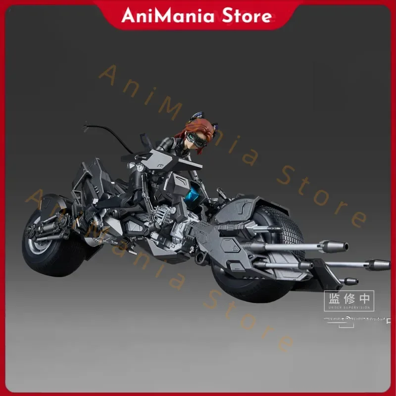 

Original DC Series Cat Girl "Batman: The Dark Knight" Anime Action Doll Assembly Model Toy Collection Model Accessories Boys