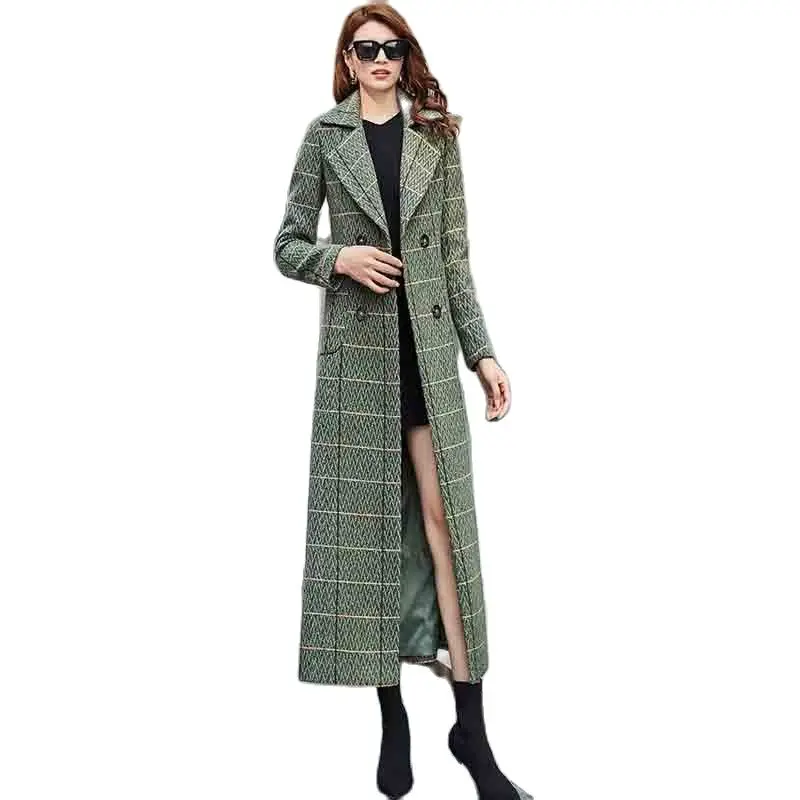 Winter Green Striped Fashion Coat Women's 2022 Winter New Korean Button Knee-length Slim Temperament Woolen Coat Women's Tide