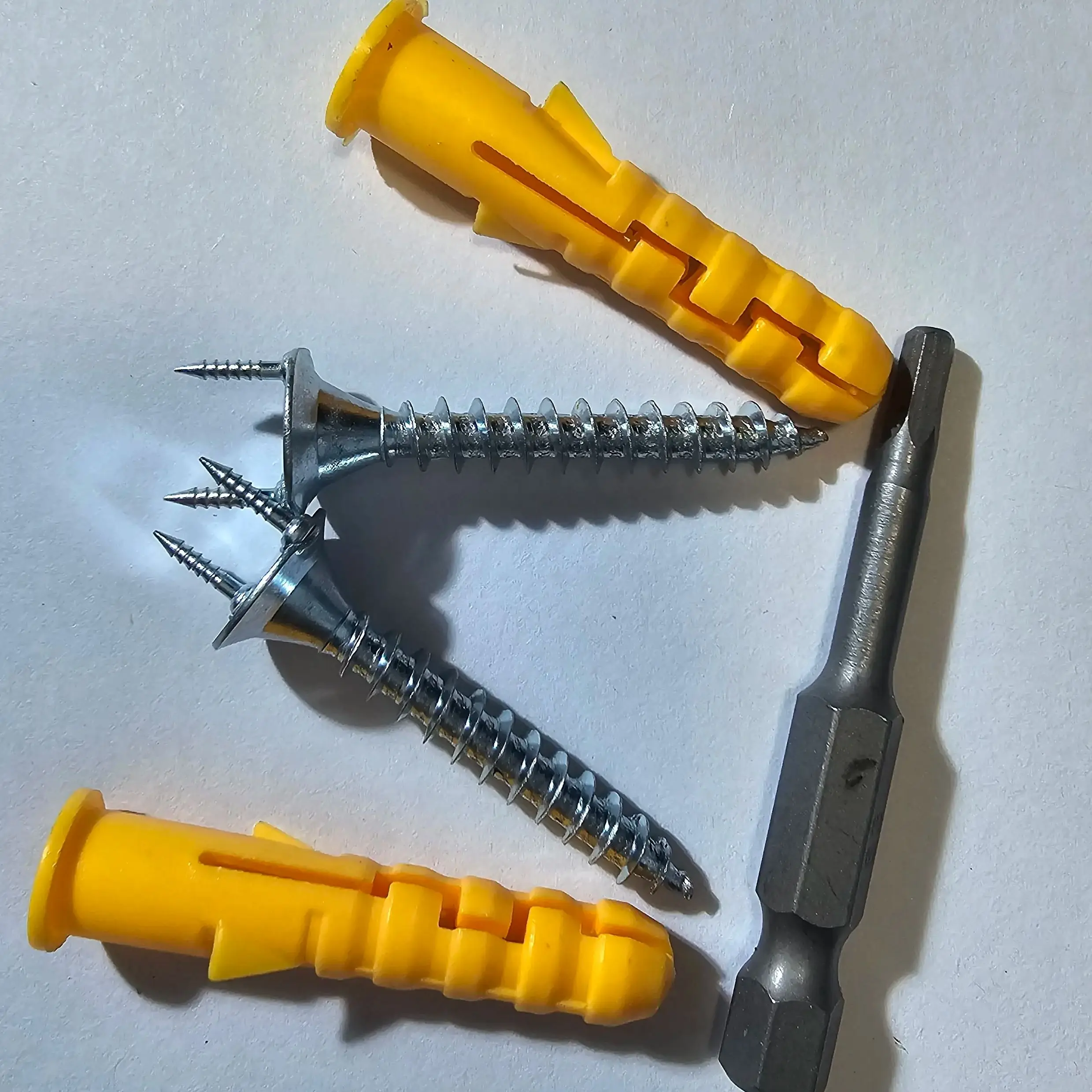 ตะปูเกลียวพลาสติกสองหัวสกรูไร้รอยต่อไร้รอยต่อสำหรับไม้และแผ่นไม้อัด