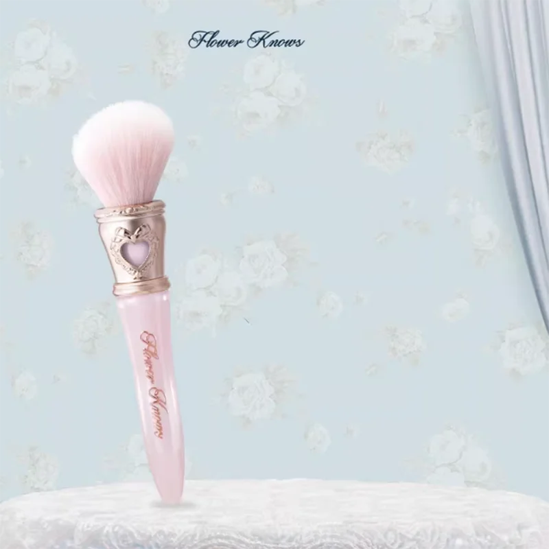 Flower Knows Brusher Moonlight Mermaid Blush Contour Brush Wool Loose Powder Highlighter Brushes Bunny Garden Brush