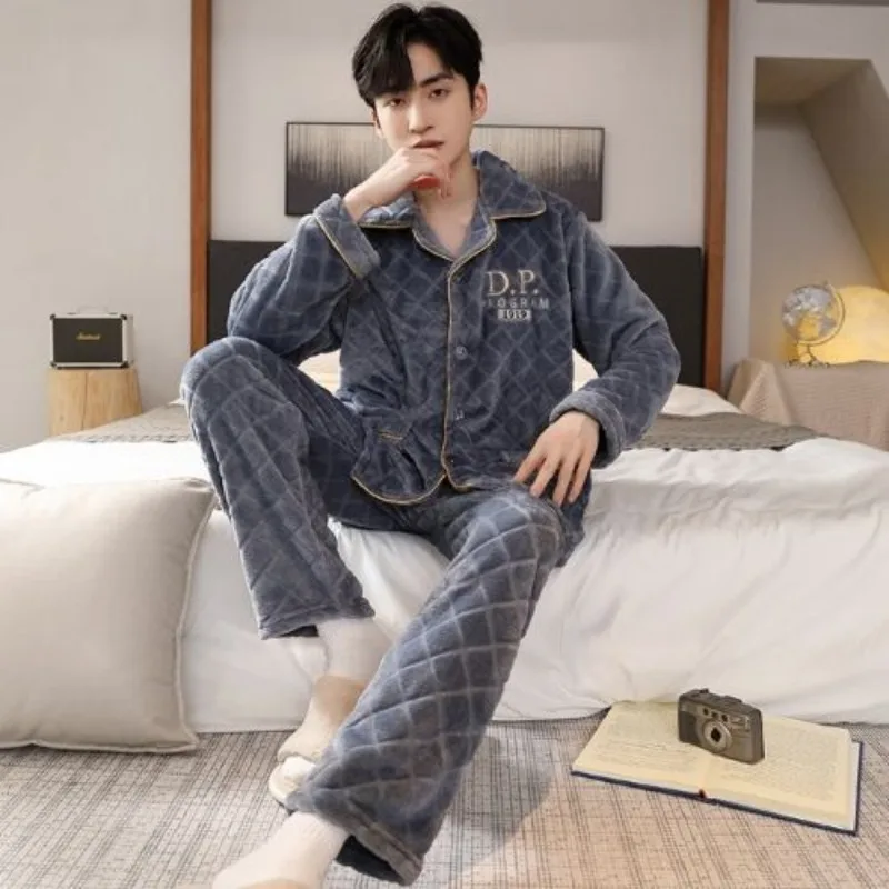 Men's Pajamas Can Be Worn Outside Plus Coral Velvet  Classic Reverse Collar Print Cardigan Home Wear Long Sleeve Set 200 Pounds