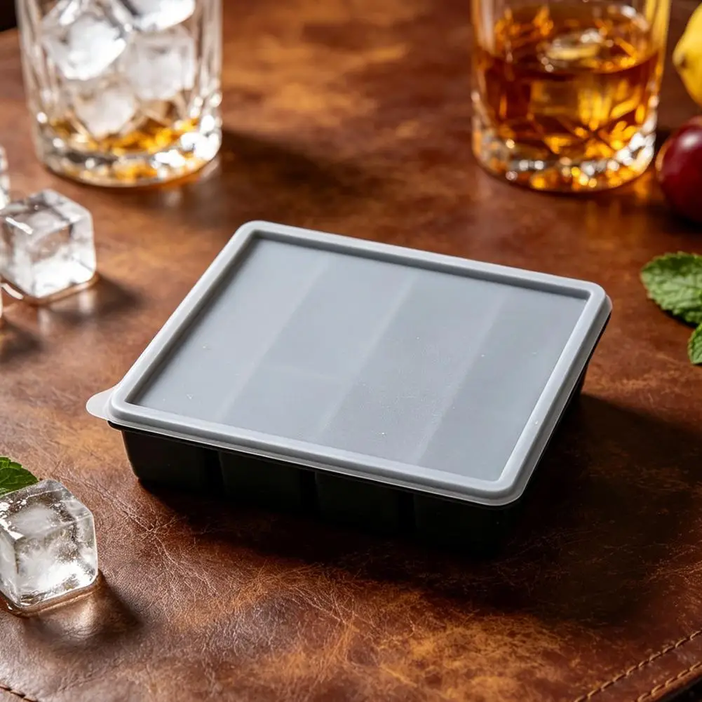 Silicone Ice Freezer Mold Flexible Ice Cube Maker Silicone Ice Cube Mold Tray with Lid -free Freezer Containers for Soup Broth