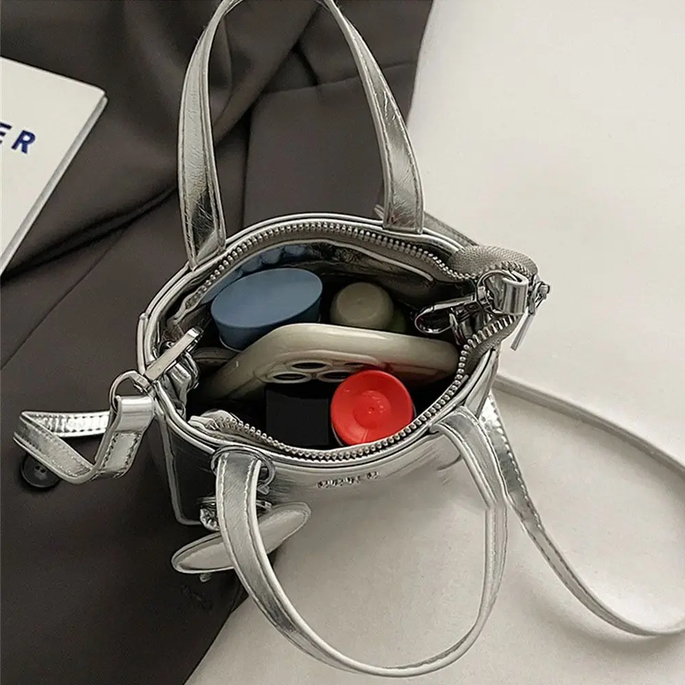 Fashion Pu Leather Shoulder Bag Chic Versatile Small Square Bag with Love Keychain Pendant High Quality Crossbody Bags for Women