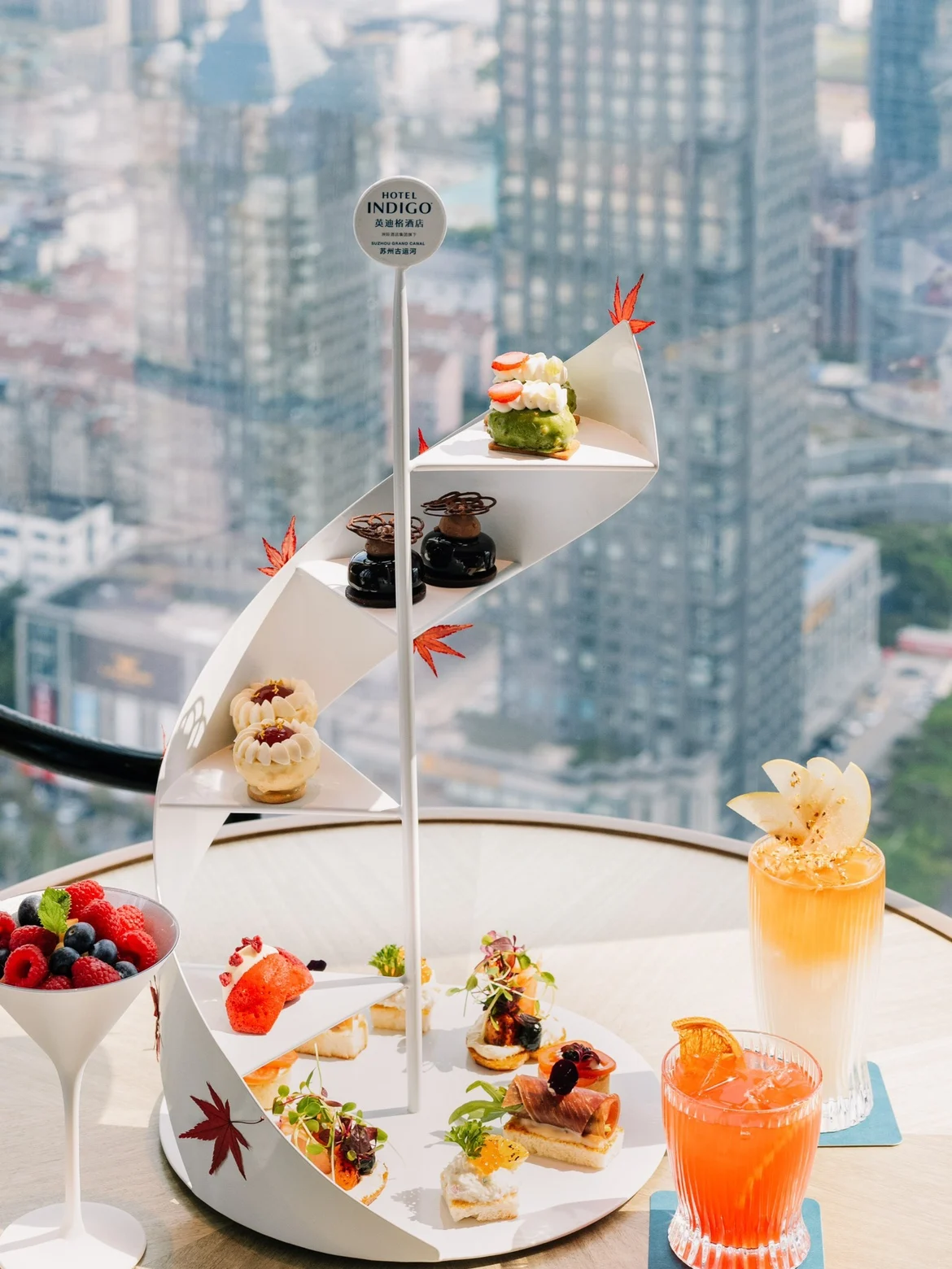 Hotel Western Restaurant Afternoon Tea Bar Tea Break Cold Dinner Platform Ladder Multi layer Pastry Display