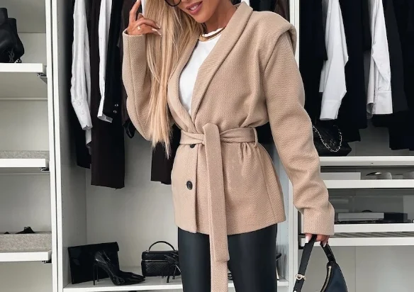 

Autumn and Winter Fashion Long Sleeved Suit Collar Strap Twill Woolen Coat Temperament Commuting Casual Coat for Women