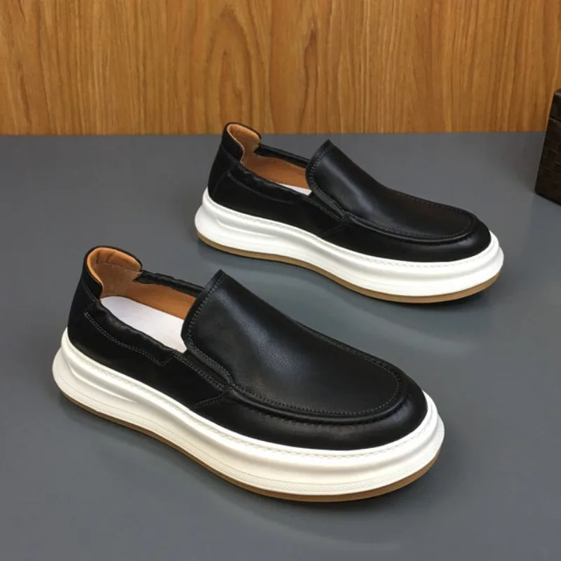 2026 Summer New Mens Genuine Leather Loafers Full Grain Leather Breathable Soft Sole Slip On Lazy Casual Walking Shoes