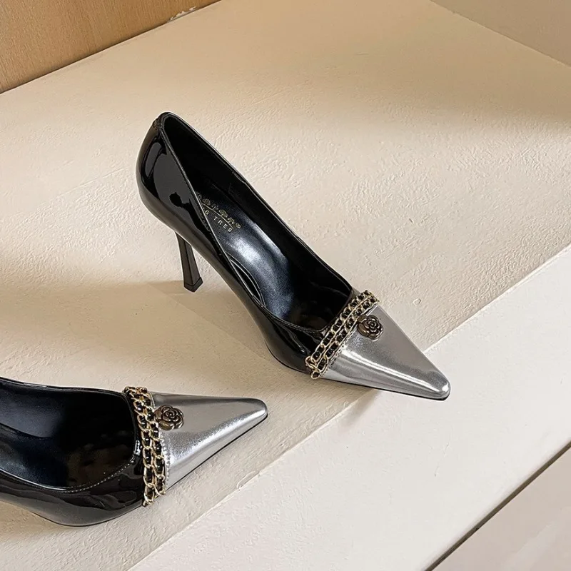 2026 Spring Fall New Color Block Metal Chain Super High Thin Heel Pointed Toe Camellia Style Pumps Women Shoes