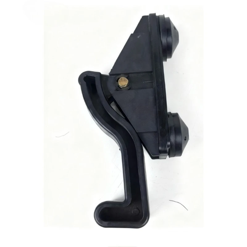 Short Handle Side Window Handle Older Model Length 11.7cm for Foton Lovol Oubao 554 Tractor Parts