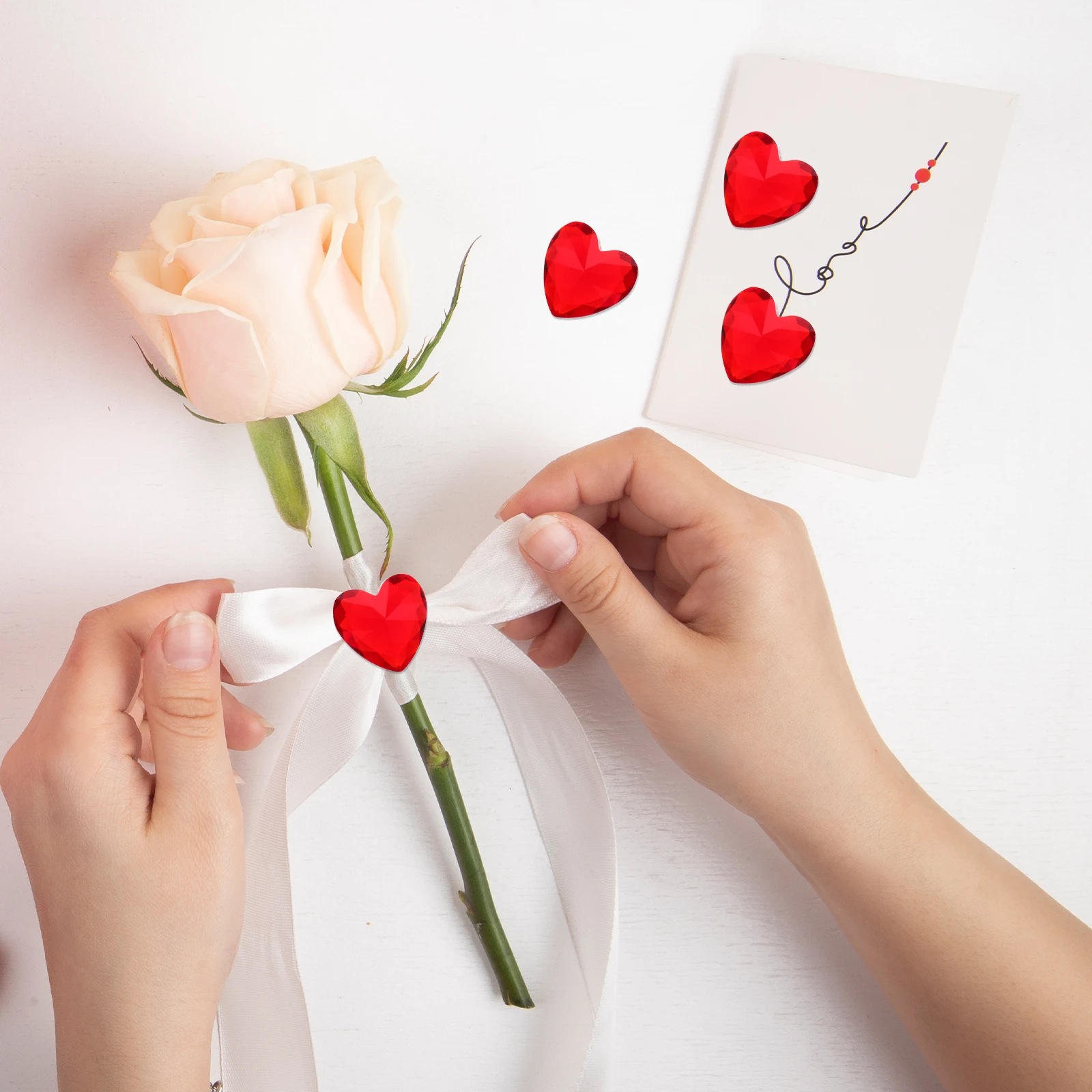 

20Pcs Heart Shaped Glass Elegant Decorative Artificial for Wedding Party Home Table Decoration Romantic Ambiance