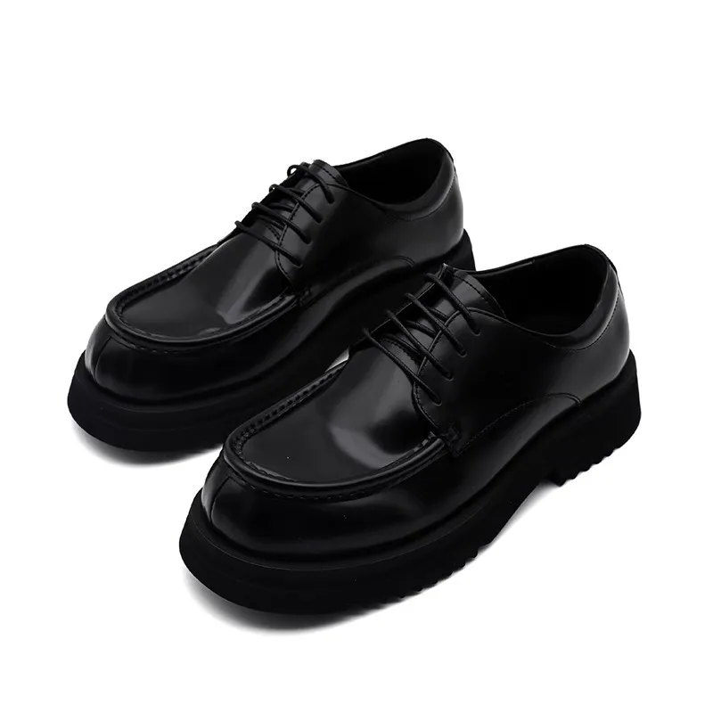 

Дизайнерская обувь Мужская черная натуральная кожа Европа Америка Офисная повседневная деловая кожаная обувь дерби на платформе Мужская обувь
