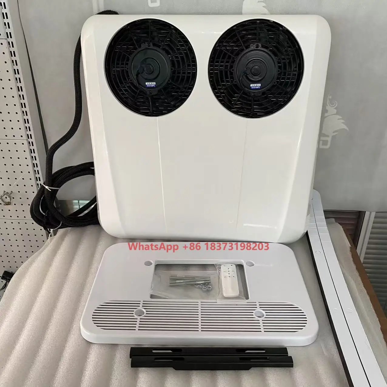 

Parking air Conditioner for Light and Heavy Trucks 12v/24v air Conditioner