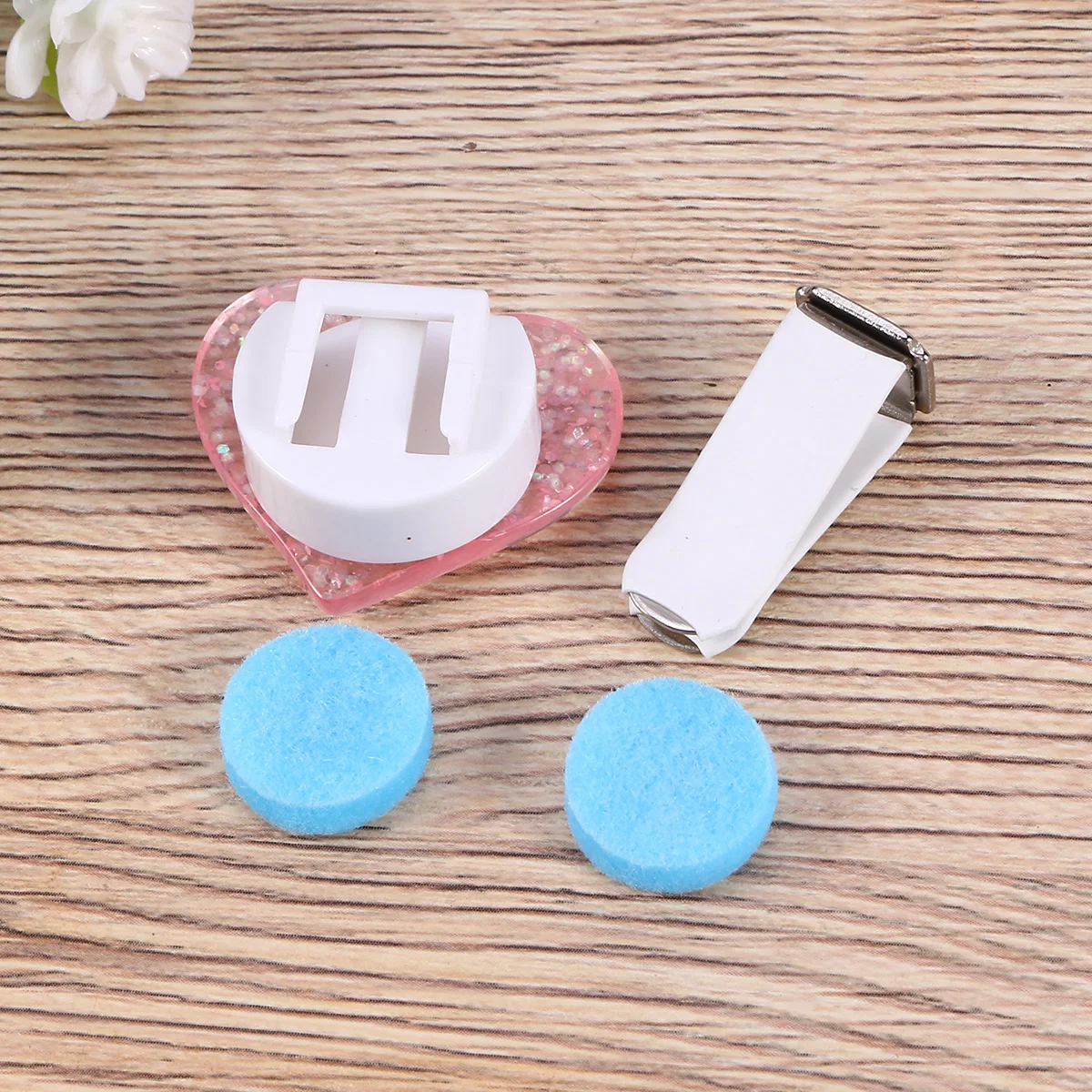 

Resin Car Air Freshener Clips Aromatherapy Diffuser Essential Oil Scented Accessories Universal Fit Vehicle Fragrance Decor