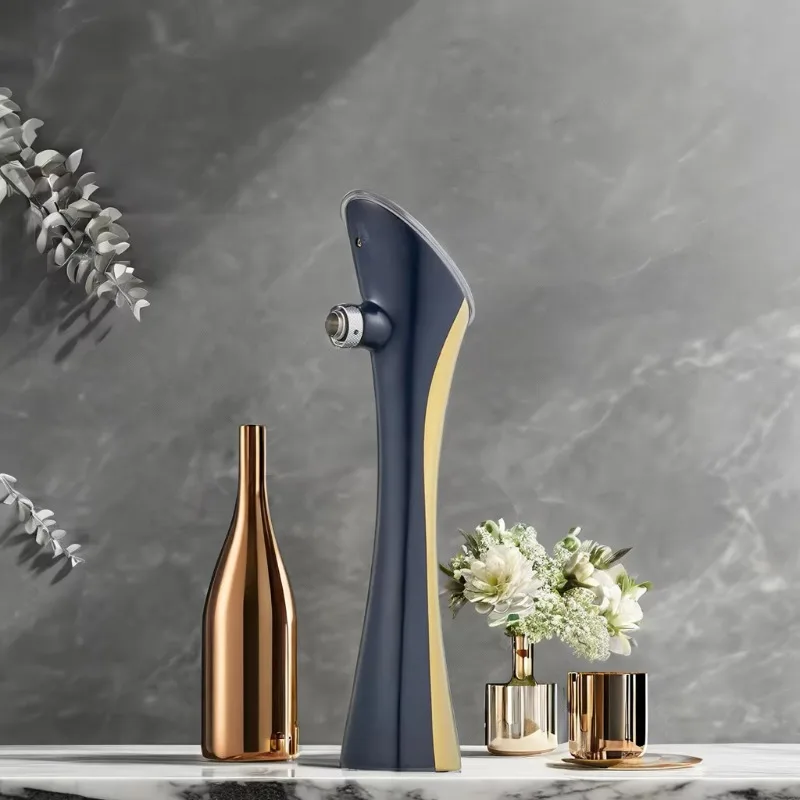 Black Gold Fashion Beer Tower Bar Equipment Dispenser for Restaurant
