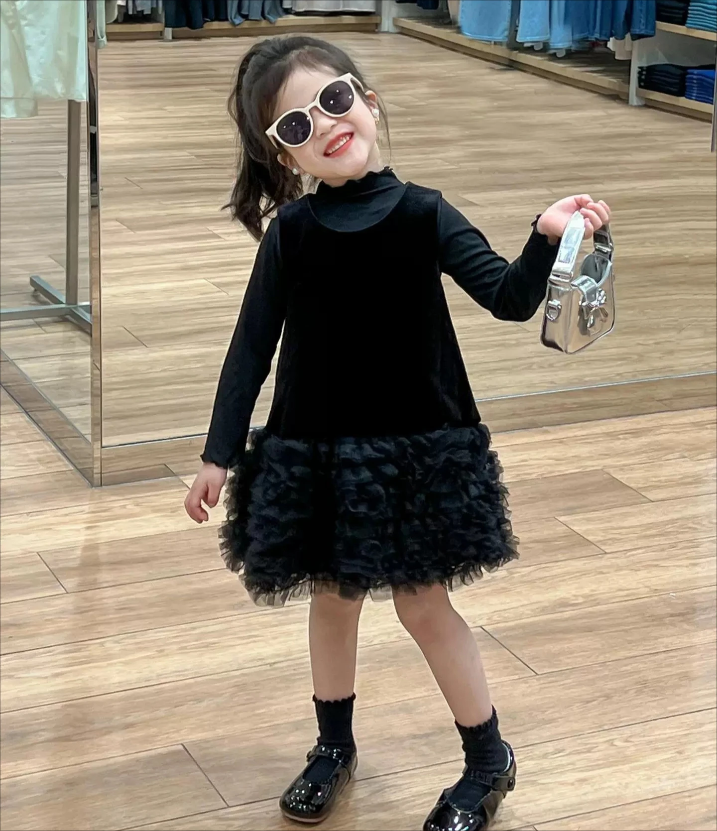 

Korean Girls Dress 2026 Spring Autumn New Black Mesh Cake Layer Sleeveless Dress Little Girl Fluffy Princess Dress
