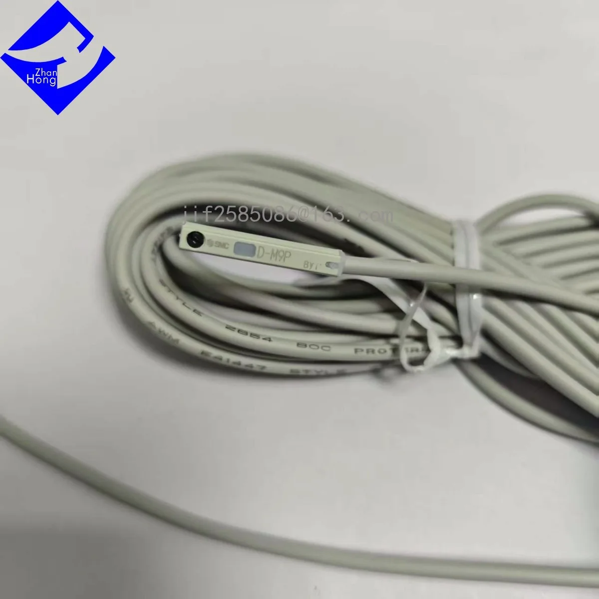 10PCS D-M9PZ, 미사용, 원본 및 정품 제품. 모든 시리즈는 판매 가능하며 가격은 협상 가능합니다.