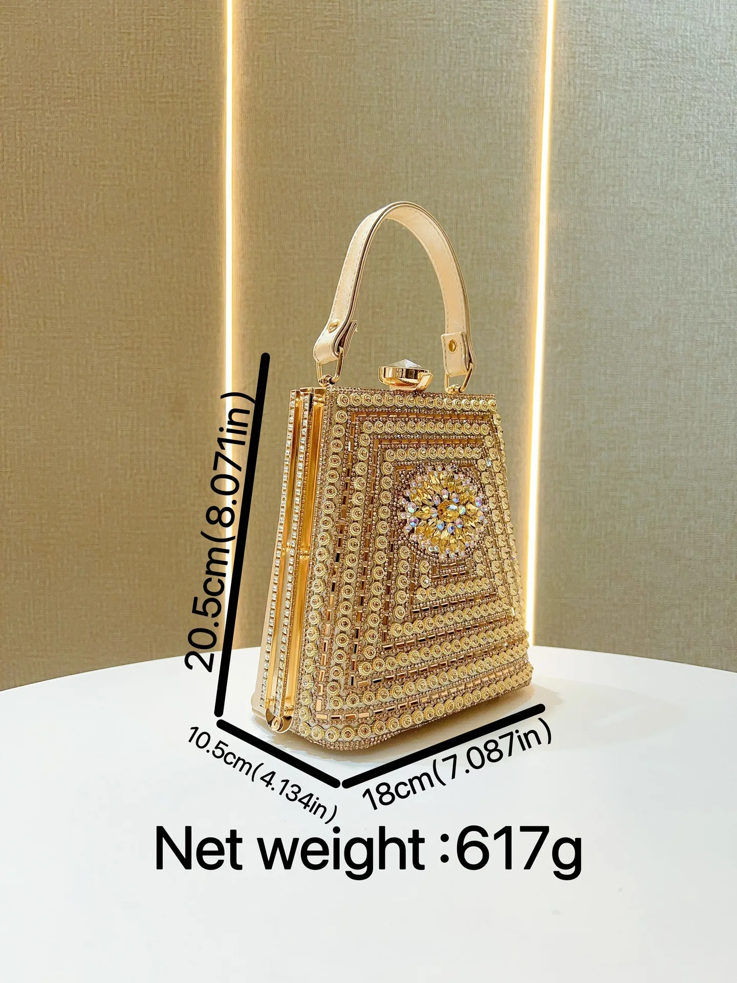 Vintage Square Step Gold Rhinestone Floral Frame Top Handle Clutch Women Luxury Party Evening Handbag Bolsos Elegantes Para Dama