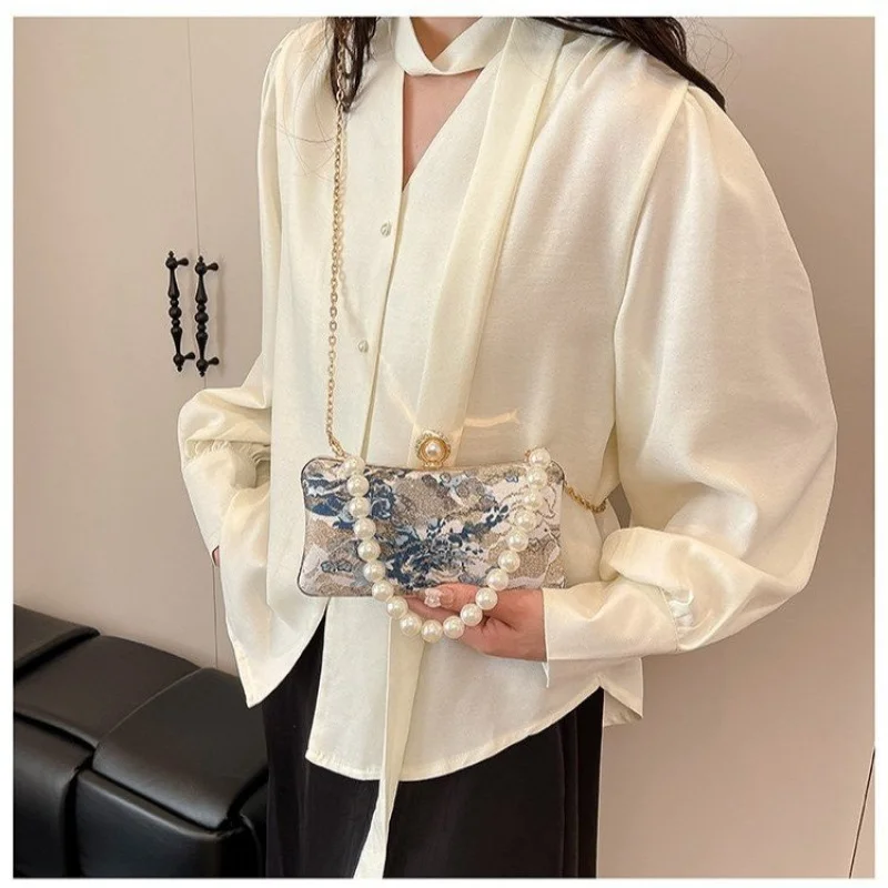 

High End Leather Women Handbag Classic Elegant Vintage Design Fashionable Ladies Messenger Bag Luxury Style Tote Bag