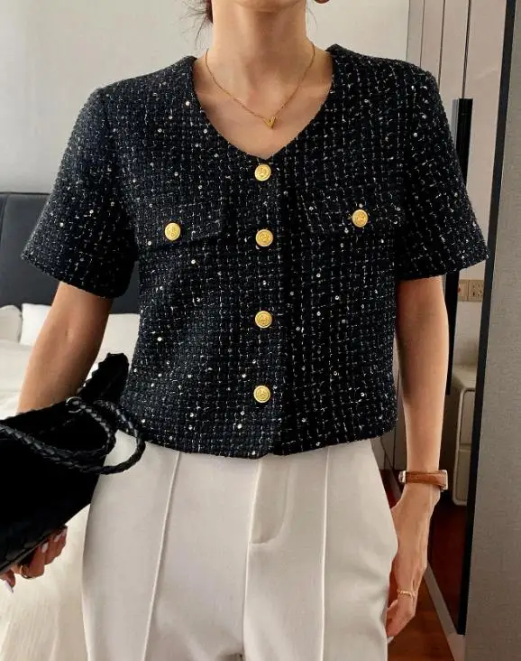 

Top Women 2025 Spring Autumn New Solid Color Elegant Button Short Sleeved V-Neck Casual Loose Fit Daily Cardigan Shirt