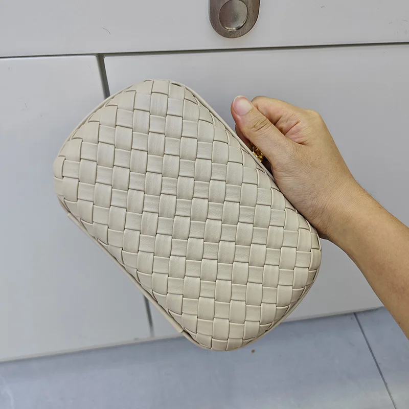 

Fashion Women Woven bag Clutch daily shoulder solid classical bag PU evening party bag