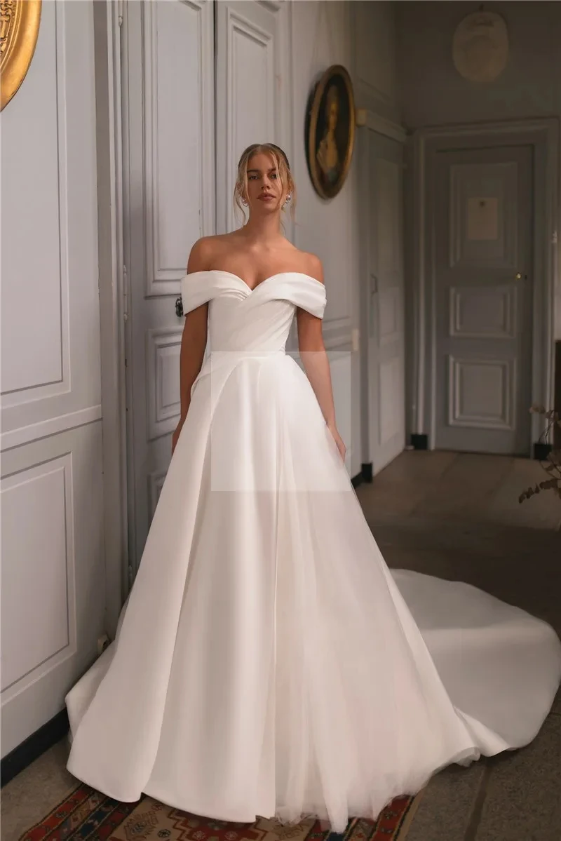 Elegante Satin-Prinzessin-Brautkleider, A-Linie, schulterfrei, Brautkleid, Falten, Brautkleider 2025, individuell gestaltet, Übergröße