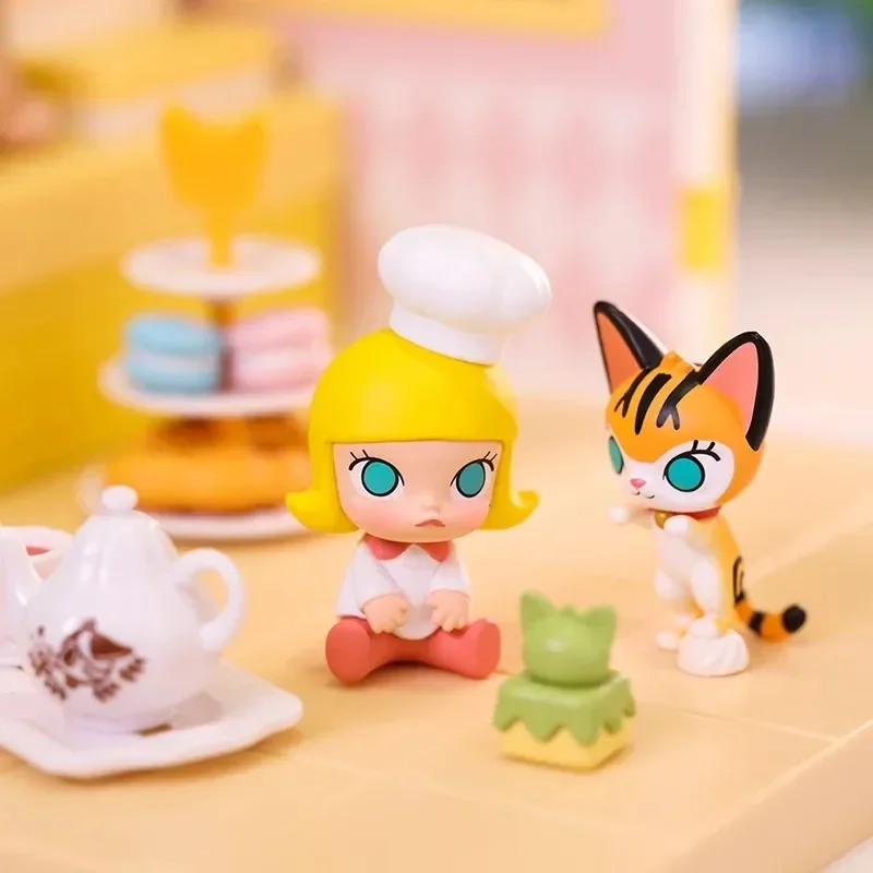 Figura de acción de la serie Pop Mart Molly Cooking, bolsa de adivinación, figuritas decorativas para el hogar, muñecas de escritorio, modelo regalo
