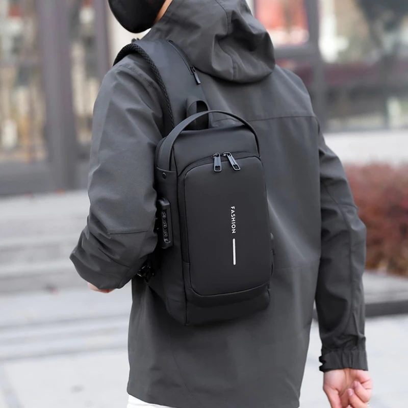 Wasserdichte Herren-Brusttasche, diebstahlsicherer Umhängetaschenrucksack mit USB-Ladeanschluss, Einzelschultertasche für Outdoor-Sportarten – Detail 6