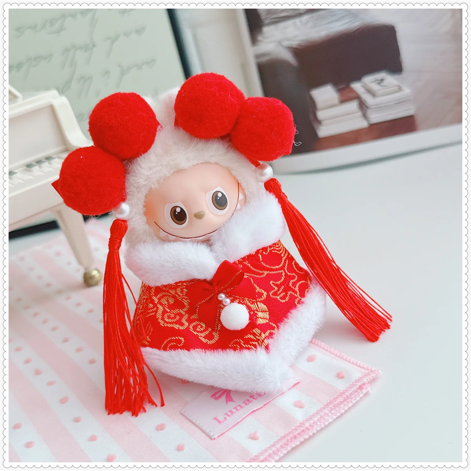 

10cm Labubu 4th Generation 4.0 Doll Clothing Set New Year Shawl Cape Labubu Doll Holiday Party Outfit