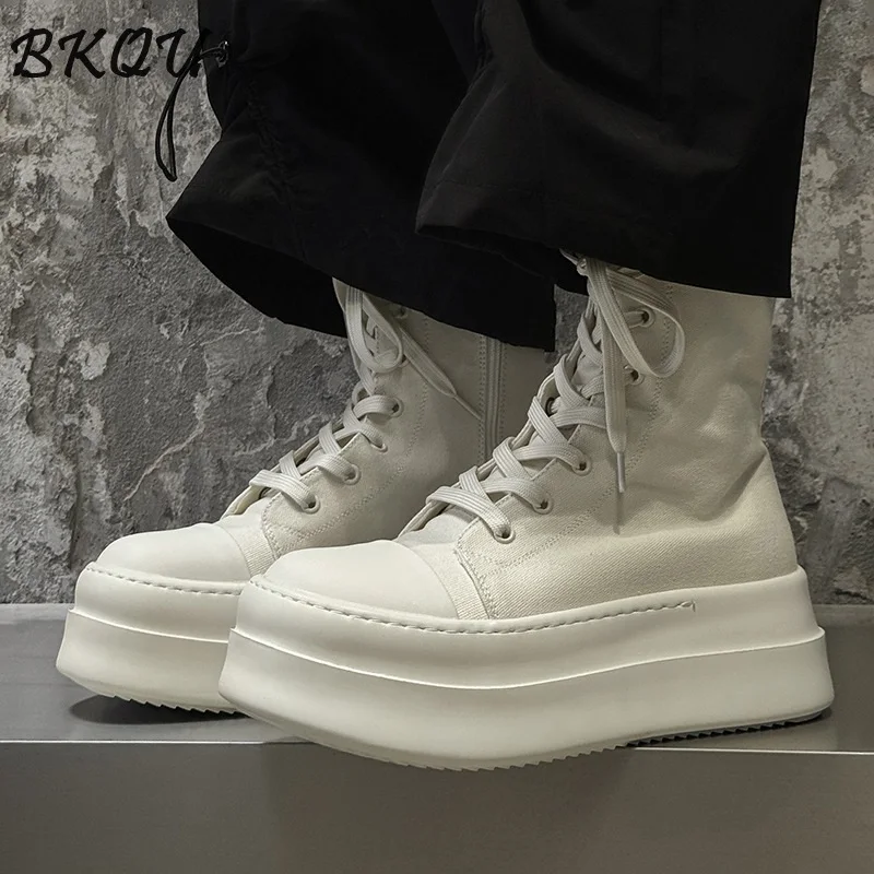 

BKQU Classic High-top Trendy Shoes for Men, 2025 Autumn Canvas Upper Thick Sole Height-increasing Short Boots Sewn with Thread.