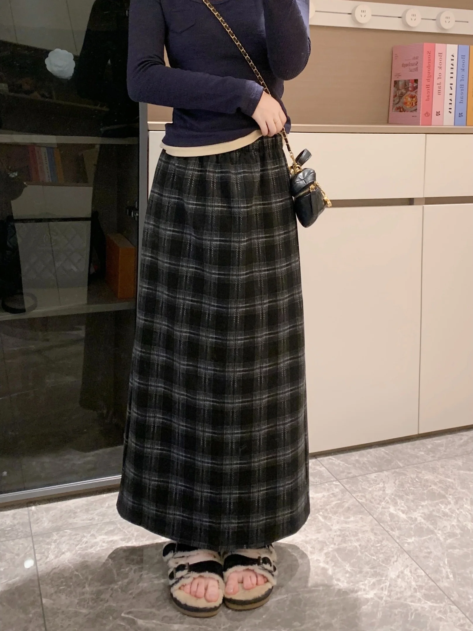 

Ретро-юбка 2025 года из шерстяной ткани в клетку, с высокой талией, утепленная, средней длины, с разрезом, повседневная, прямая, свободного кроя, А-силуэт