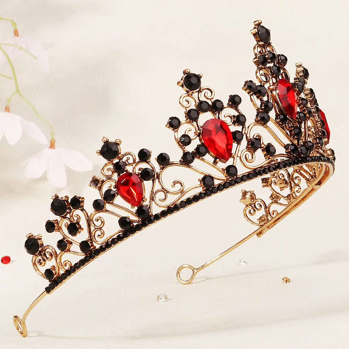 Halloween Vintage Prinzessin Königin Dunkle Krone Kopfbedeckung Kristall Tiara Für Frauen Rote Krone Haar Kleid Zubehör Schmuck – Detail 9