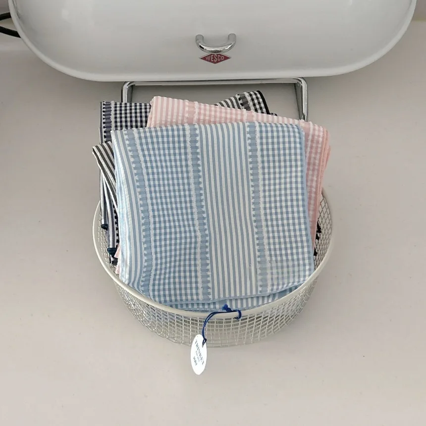 Instagram-style Korean-checkered Placemats with Bow Decorations, Heat-insulating Mats, Fresh and Minimalist Photography Props