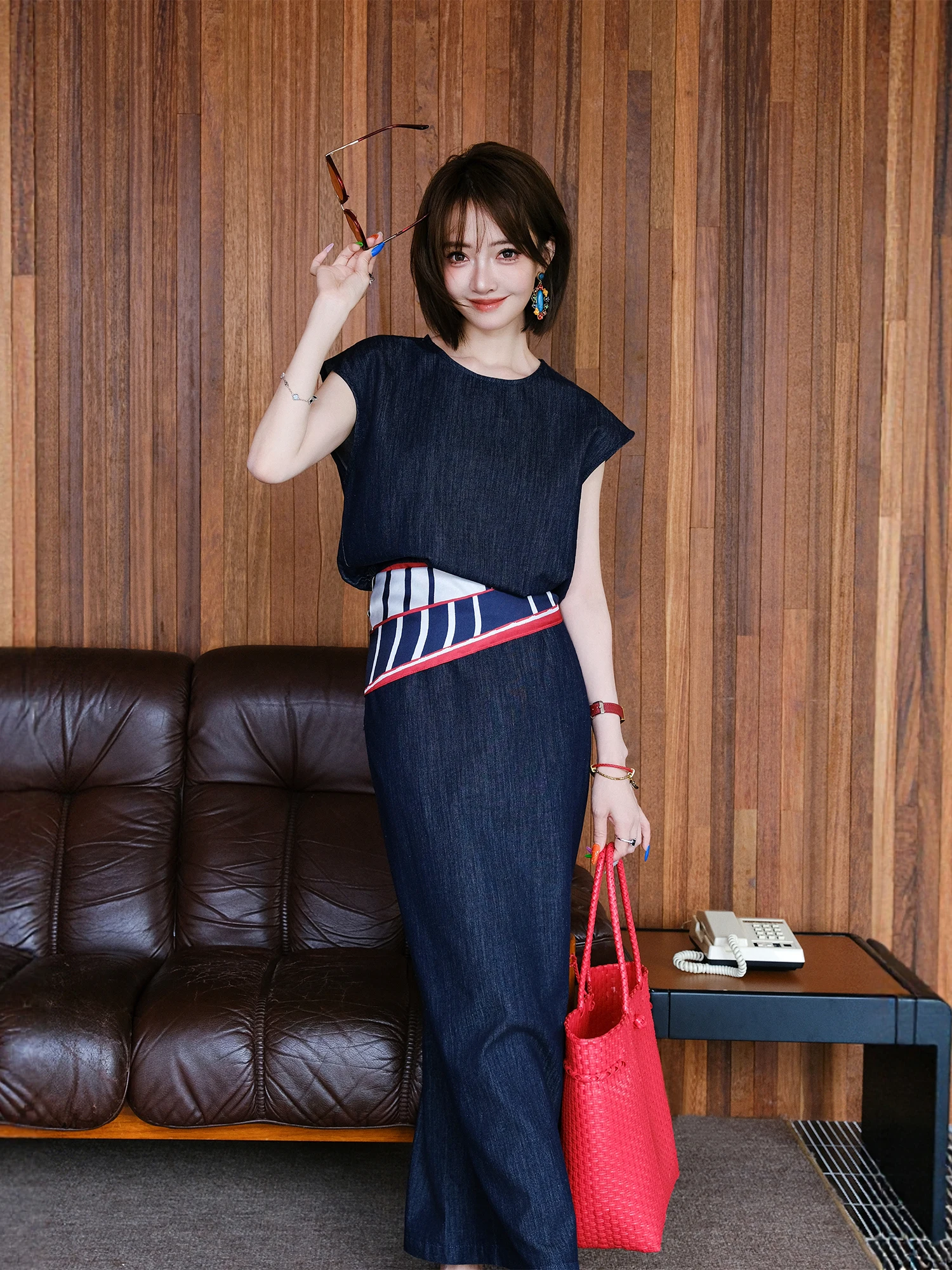 

MIUCO Simple Design Denim Set Scarf Splicing Svel Vest One Step Skirt f Length Dr Two Piece Set Women's Faion