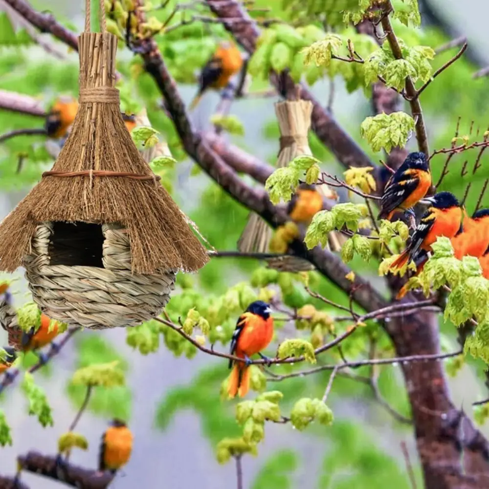 Bird Accessories Hand-Woven Natural Grass Bird Nest Hangable Grass Hanging Hummingbird House House Shape Bird House Patio