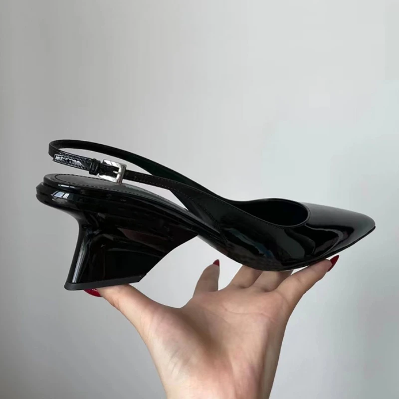 

Женские туфли на высоком каблуке, черные туфли-лодочки с острым носком в стиле ретро, лакированная кожа, дизайнерская обувь