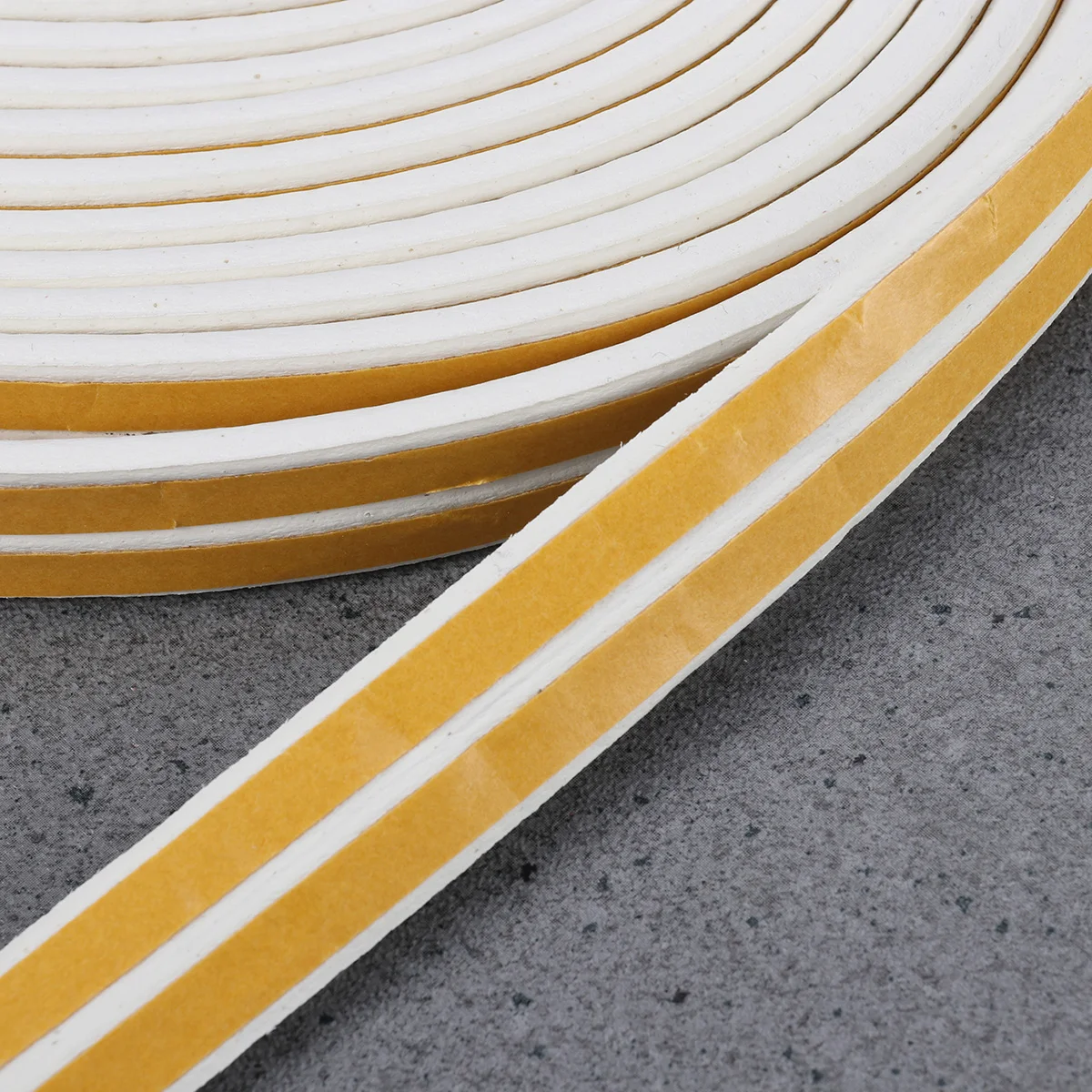 

2 Pack of 10 Meters Self-adhesive Seal Doors and Windows Excluder Seal Strip Sound Insulation Strip(White)
