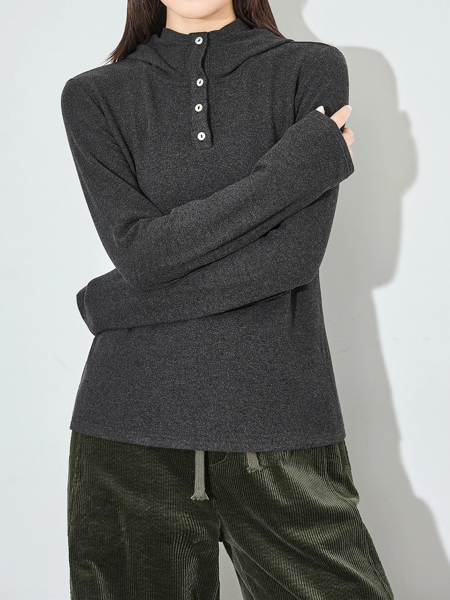 

Женская толстовка Slim Fit свободного кроя на пуговицах с капюшоном, в корейском стиле, для повседневной носки, с длинным рукавом, вязаная, удобная, повседневная, в стиле свитшот