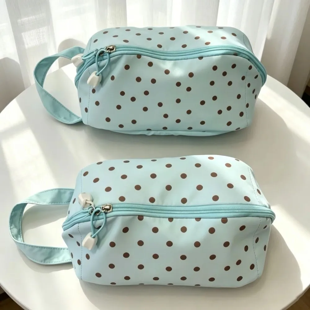 Handy Large Capacity Makeup Bag Multiple Partition Handheld Cosmetic Organizer Polka Dot Portable Pillow Makeup Bag For Women